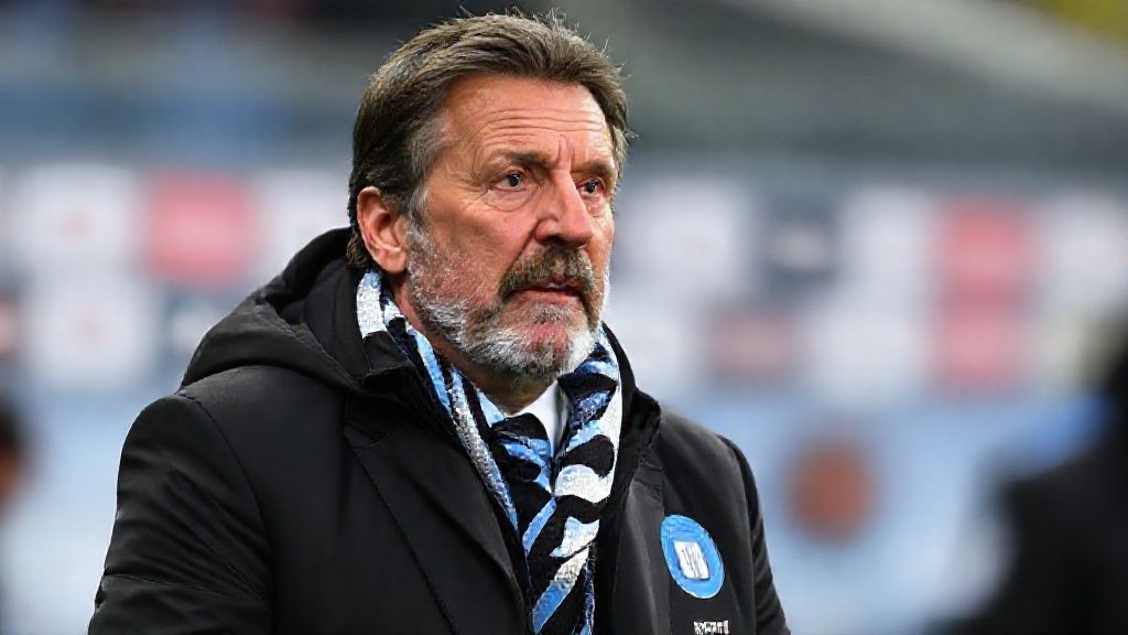 孔蒂紧急会晤那不勒斯高层 卫冕冠军危机四伏主帅公开质疑更衣室