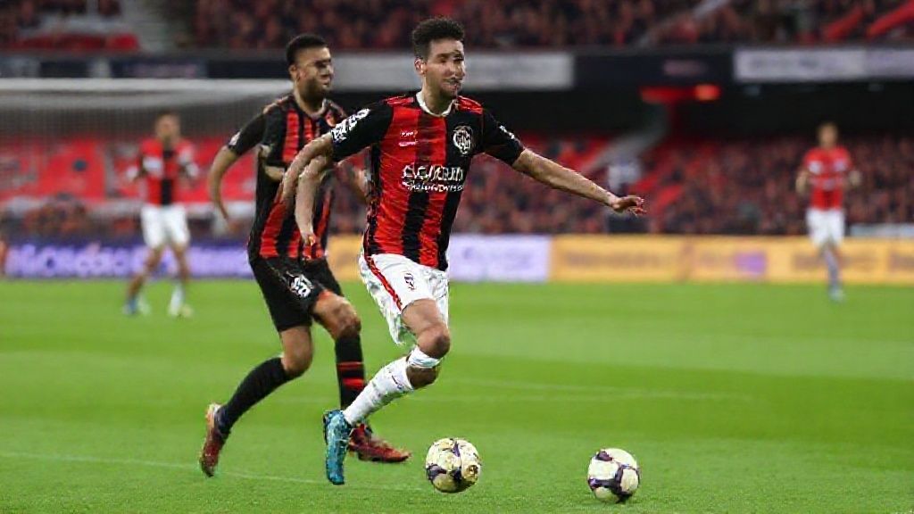 曼联加入塞梅尼奥争夺战！四豪门竞逐英超边路快马