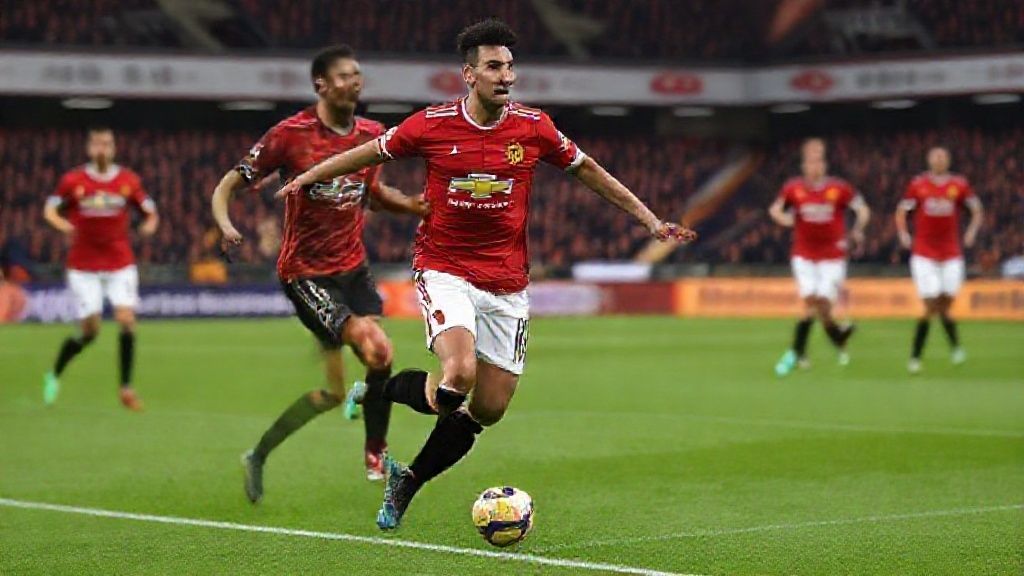 曼联3-1狼队球员评分：B费独造四球闪耀全场